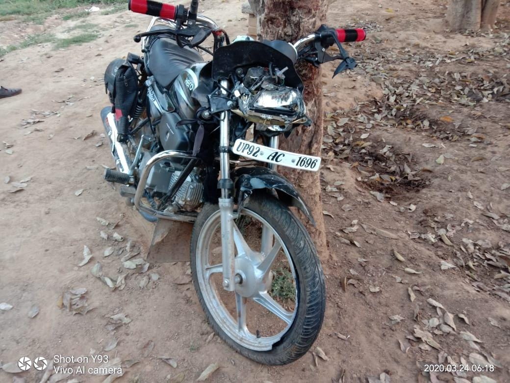 Bike collided with electric pole, one dead and one injured