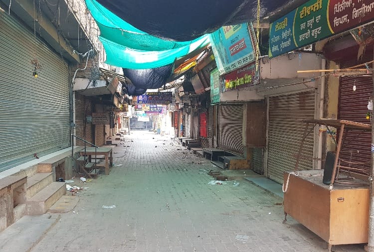 Curfew in Punjab Update: Corona Virus Positive Case