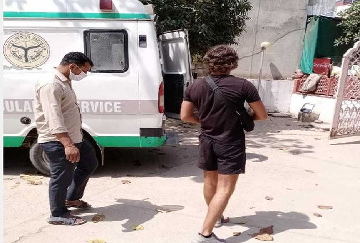 coronavirus news update French tourists out of the hotel in agra