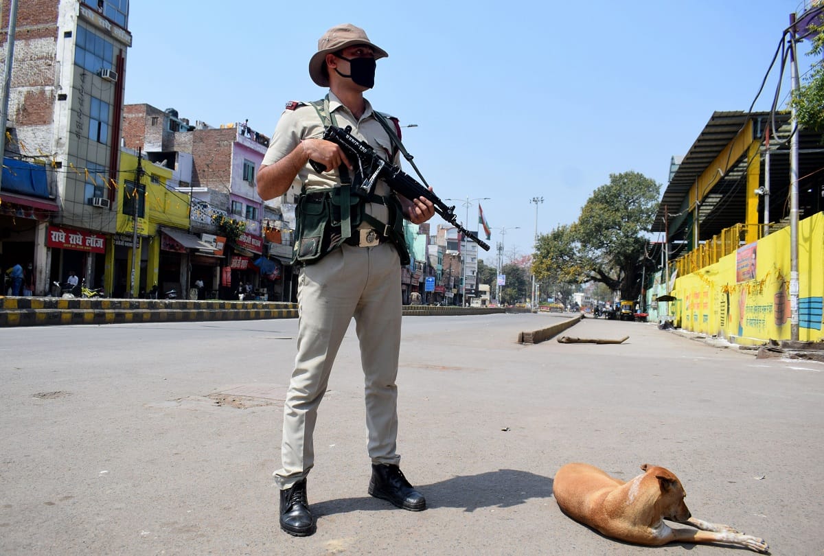 India Lockdown in pictures live: Corona virus In Delhi UP Maharashtra MadhyaPradesh Rajasthan Kerala Karnataka Bihar