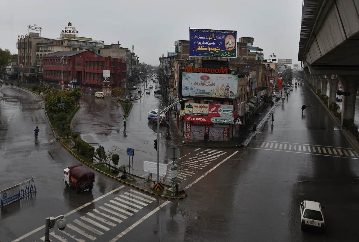 India Lockdown in pictures live: Corona virus In Delhi UP Maharashtra MadhyaPradesh Rajasthan Kerala Karnataka Bihar