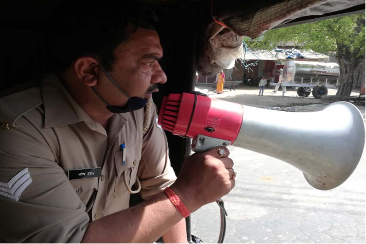 Shastri Nagar and Himayu Nagar police sealed as soon as corona positive was confirmed