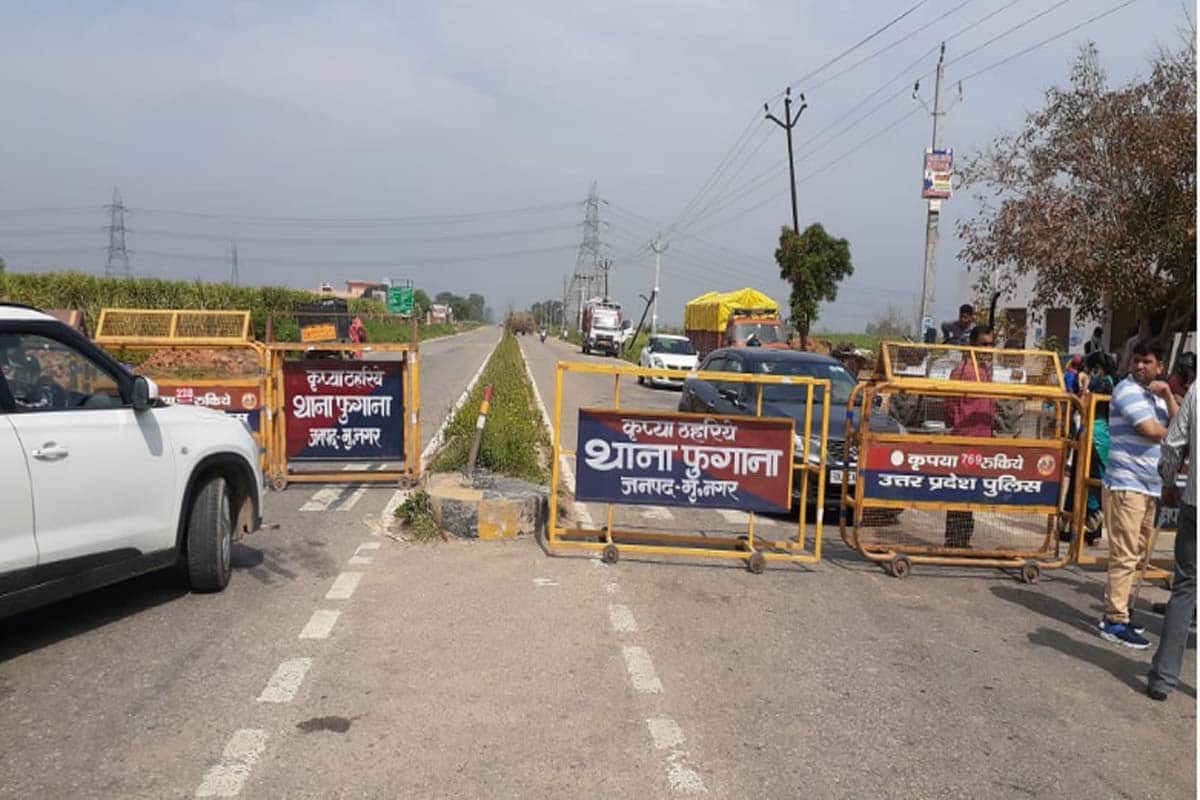 Coronavirus: Lathicharge in Meerut on lockdown violation, police sealed Haryana Uttarakhand borders