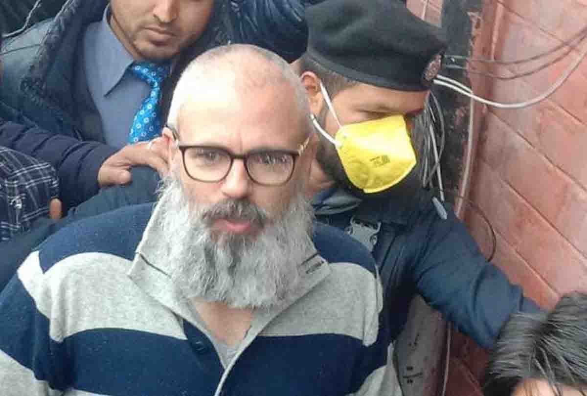 Omar Abdullah taunts Satyapal Malik says he does not get tired of lying