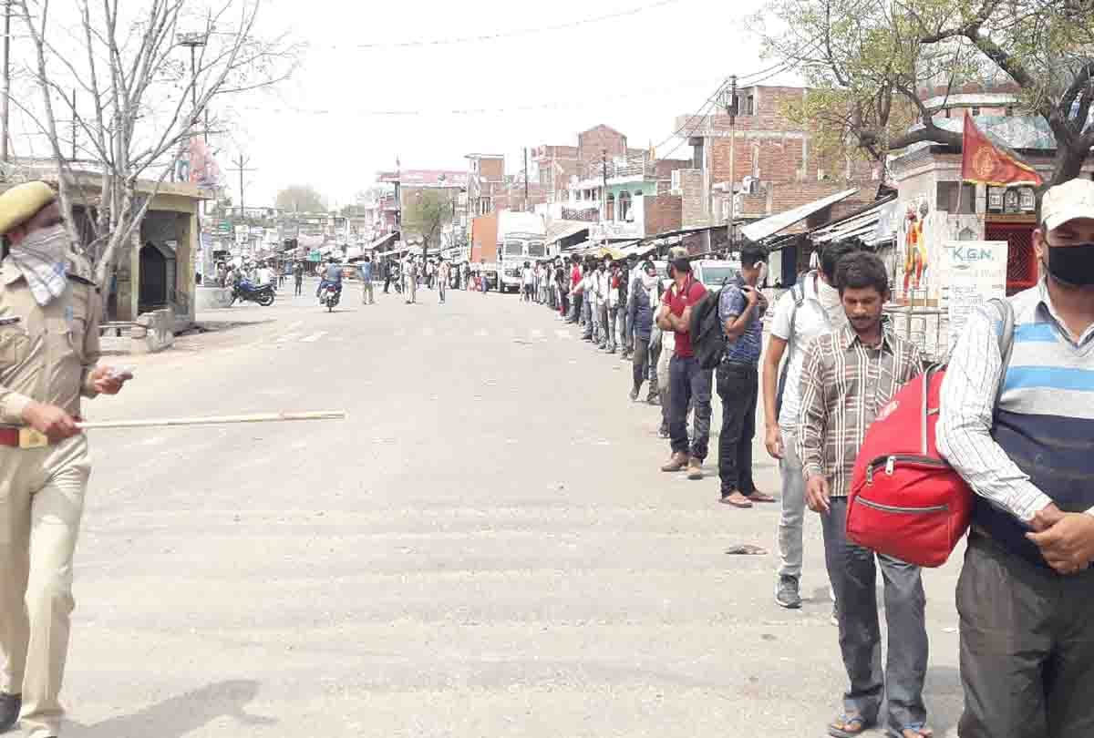 coronavirus update in kanpur: Police caught 70 people hiding in a container