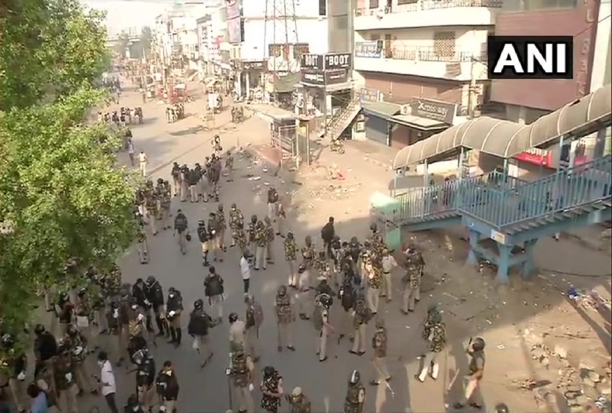 Tension persists even after picket is over in the streets of Shaheen Bagh