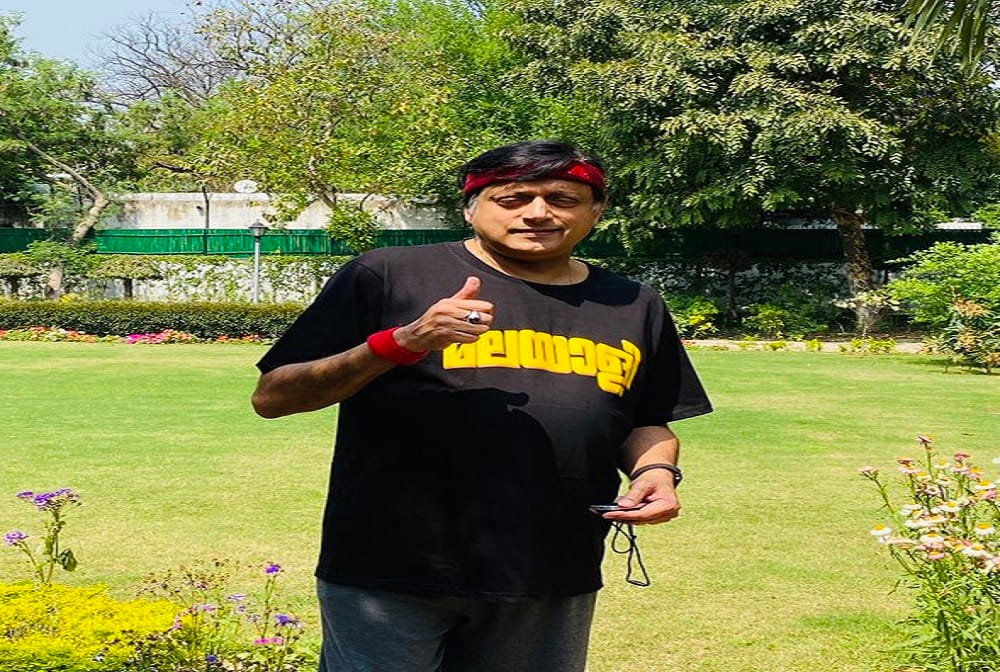 shashi tharoor trolled again  on social media on janta curfew, coronavirus