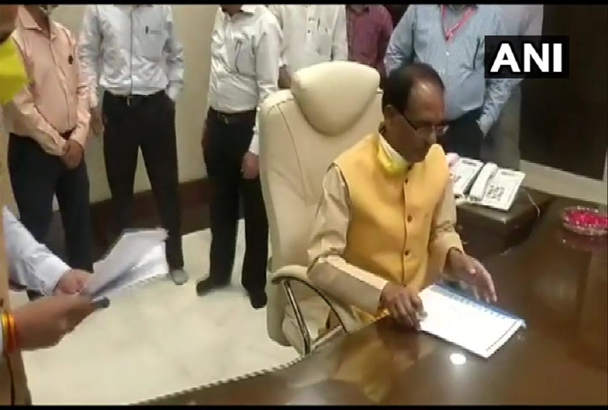 Shivraj Government again appointed Senior Advocate Pururshaindra Kaurav as Advocate General