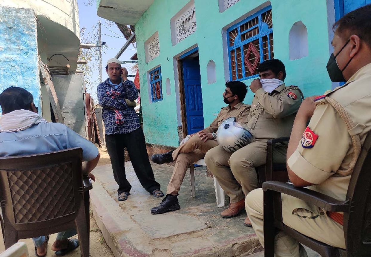 son slept two days with dead body of mother at home in auraiya up