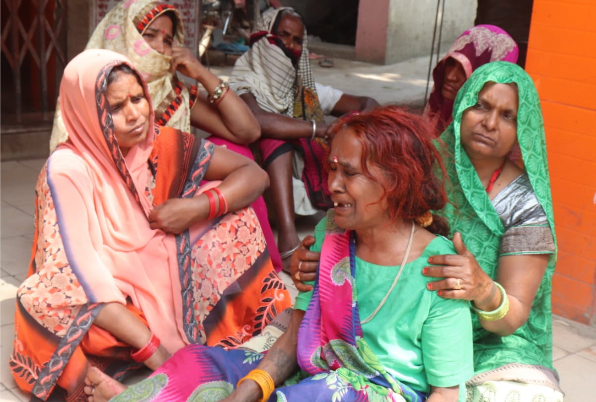 Priest dies to heart attack during Gorakhpur lockdown news update