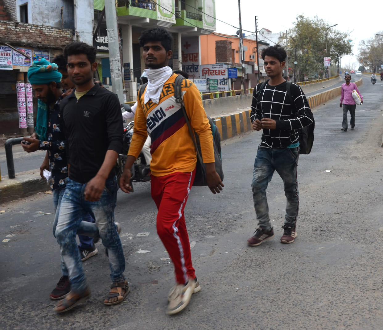 Eighty six kilometers travelled in 28 hours while eating biscuits  