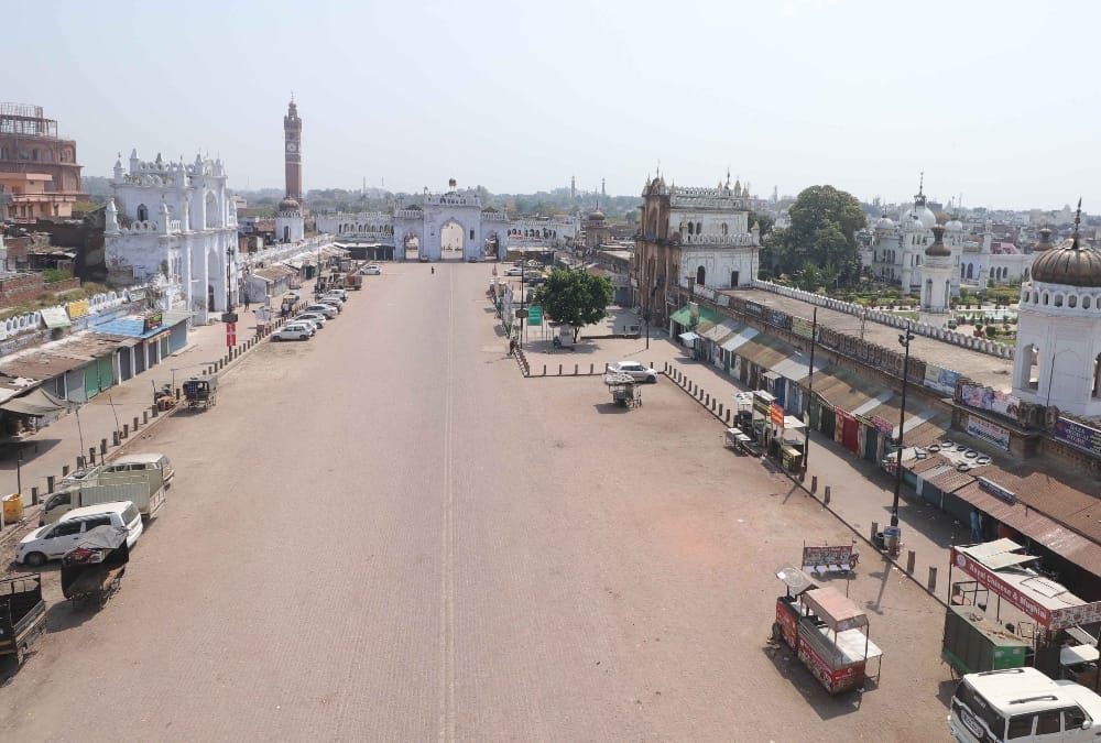 pics of lockdown of lucknow.