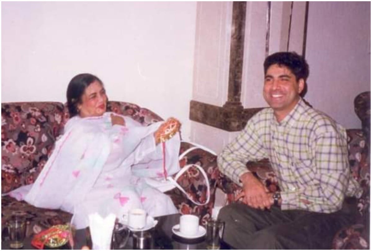 Former minister Nawab Kazim Ali Khan Condolences on demise of bollywood star nimmi