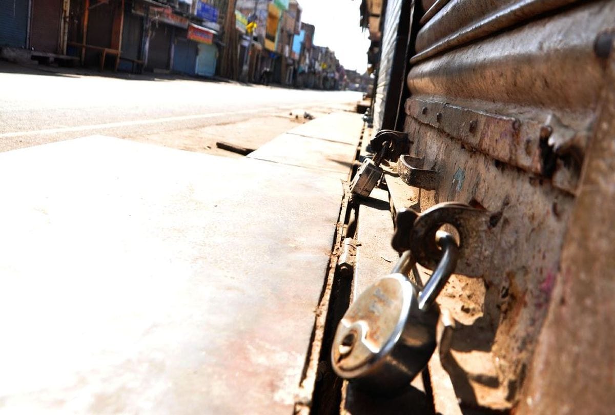 Lockdown Update: Crisis on livelihood in front of two lakh workers in Agra