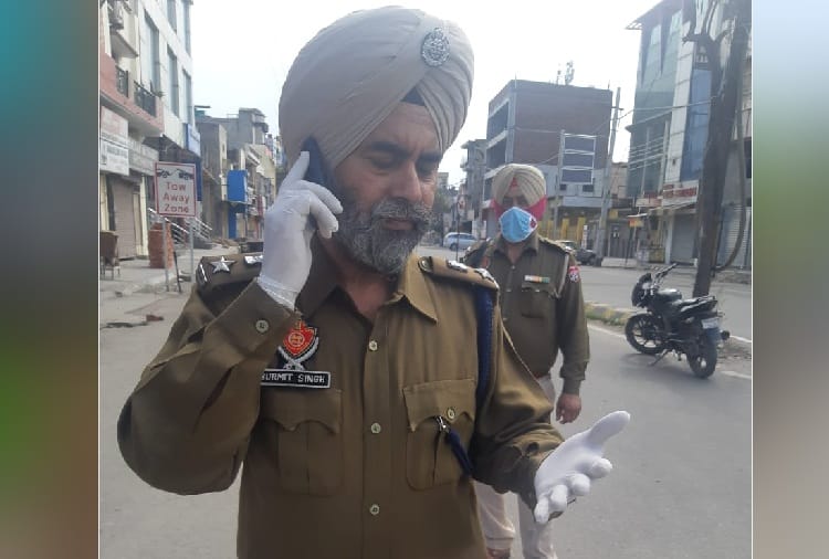 Coronavirus, Punjab Police DCP Gurmeet Singh in Jalandhar