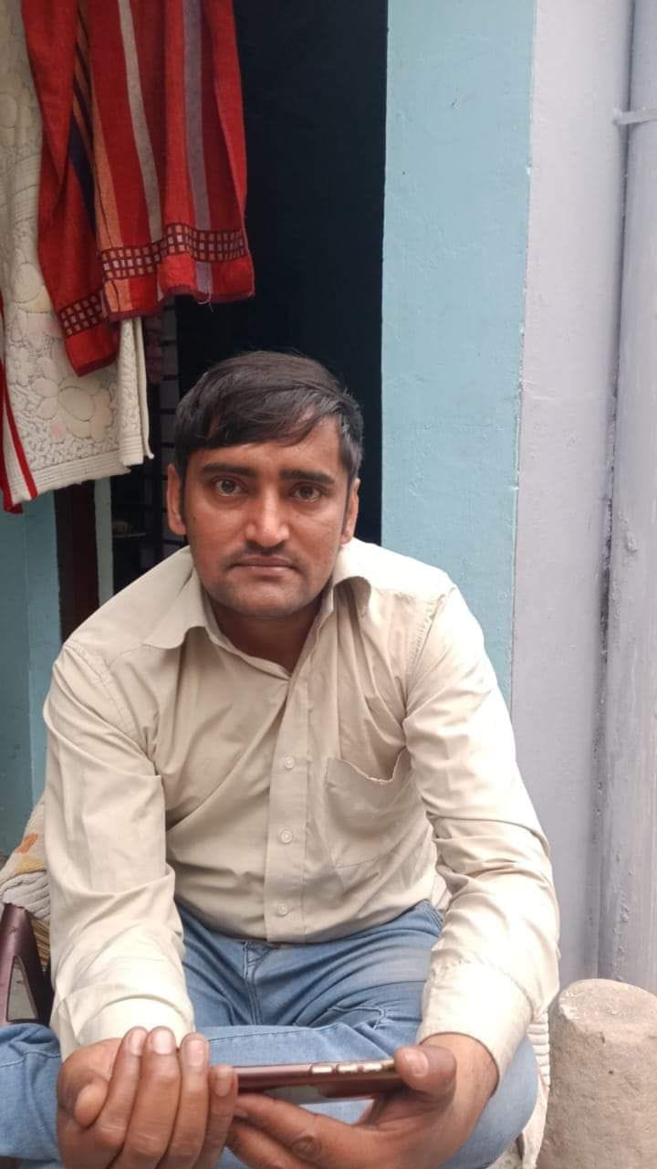 Sarojni and Sunul giveup room rent of 14 Peoples