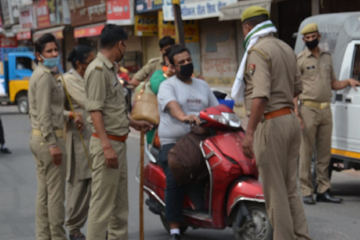 Police has challan of 1411 vehicles due to the lockdown in Bijnor district