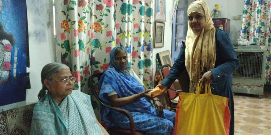 In the lock down, the workers left destitute, monasteries and temples extended help