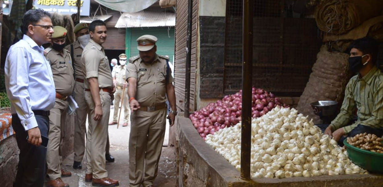 Passengers restrained, interrupted by vegetable prices