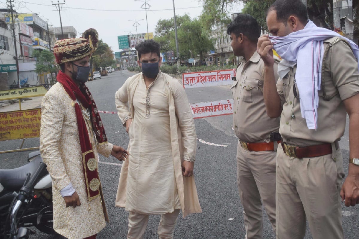 Corona, lockdown in Meerut and police has stop the wedding