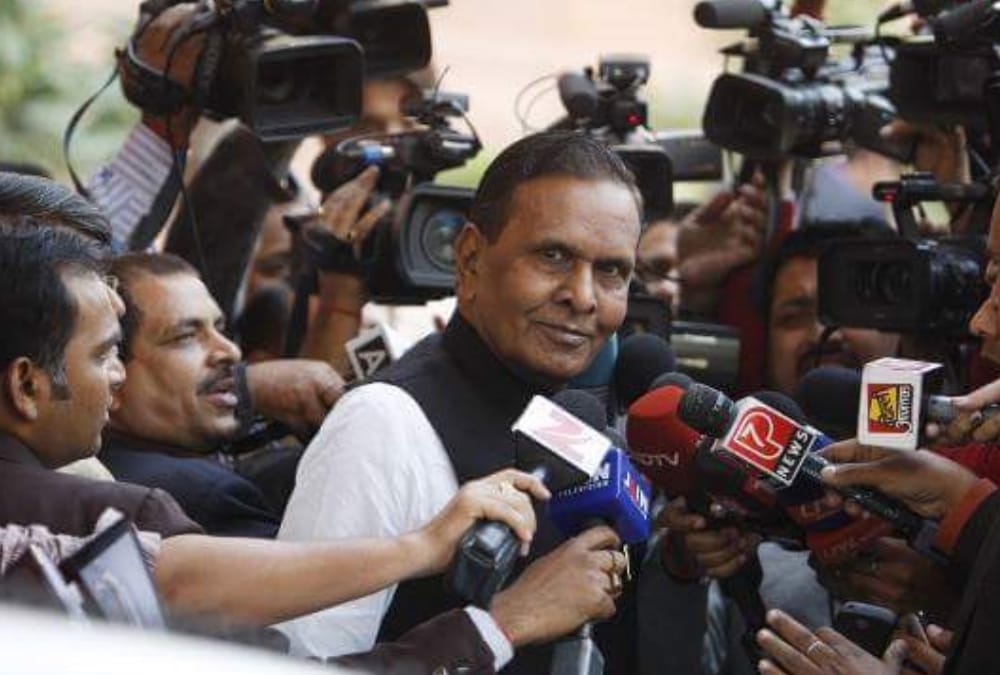 beni prasad verma death Beni Prasad Verma left chief minister chair for friendship