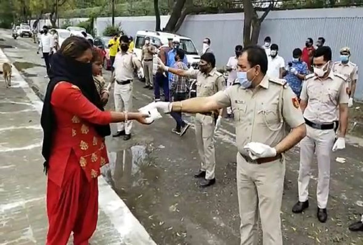 Coronavirus india meet these heroes of society feeding hungry people needy in lockdown times