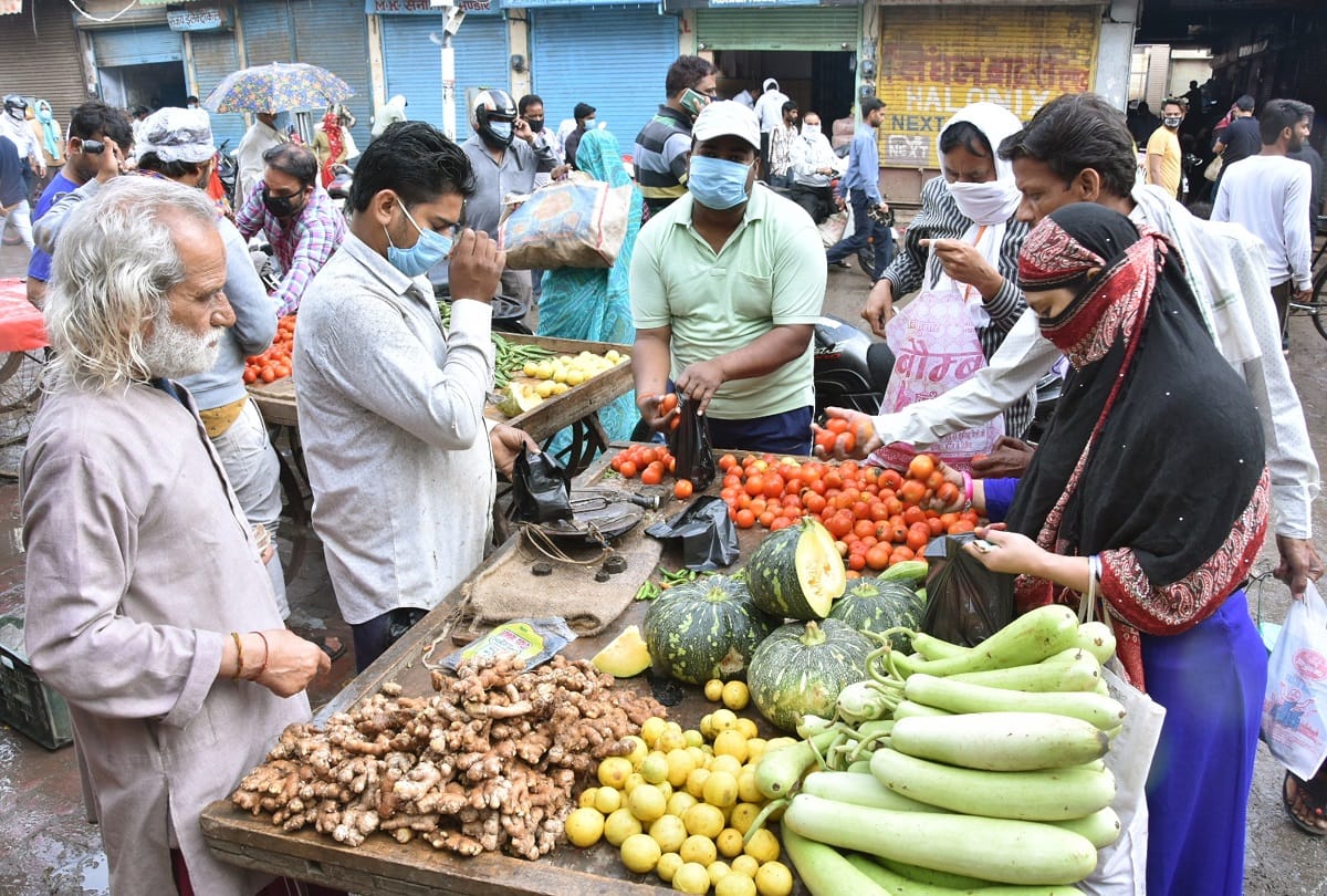 LockDown Coronavirus Case registered against Imam and 27 others for gathering in Namaz in Bhopal