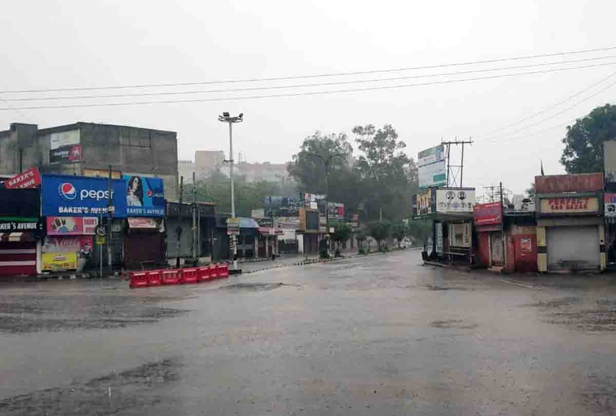 Heavy rain and snowfall in Jammu Kashmir, highway Closed For Traffic