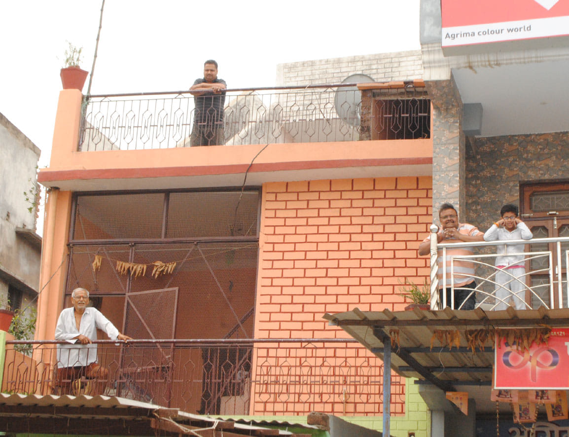 Lockdown in mosques as well, prayers offered in homes
