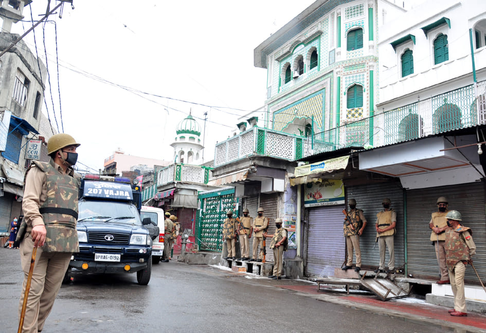 Quarantined five policemen, sent samples of seven