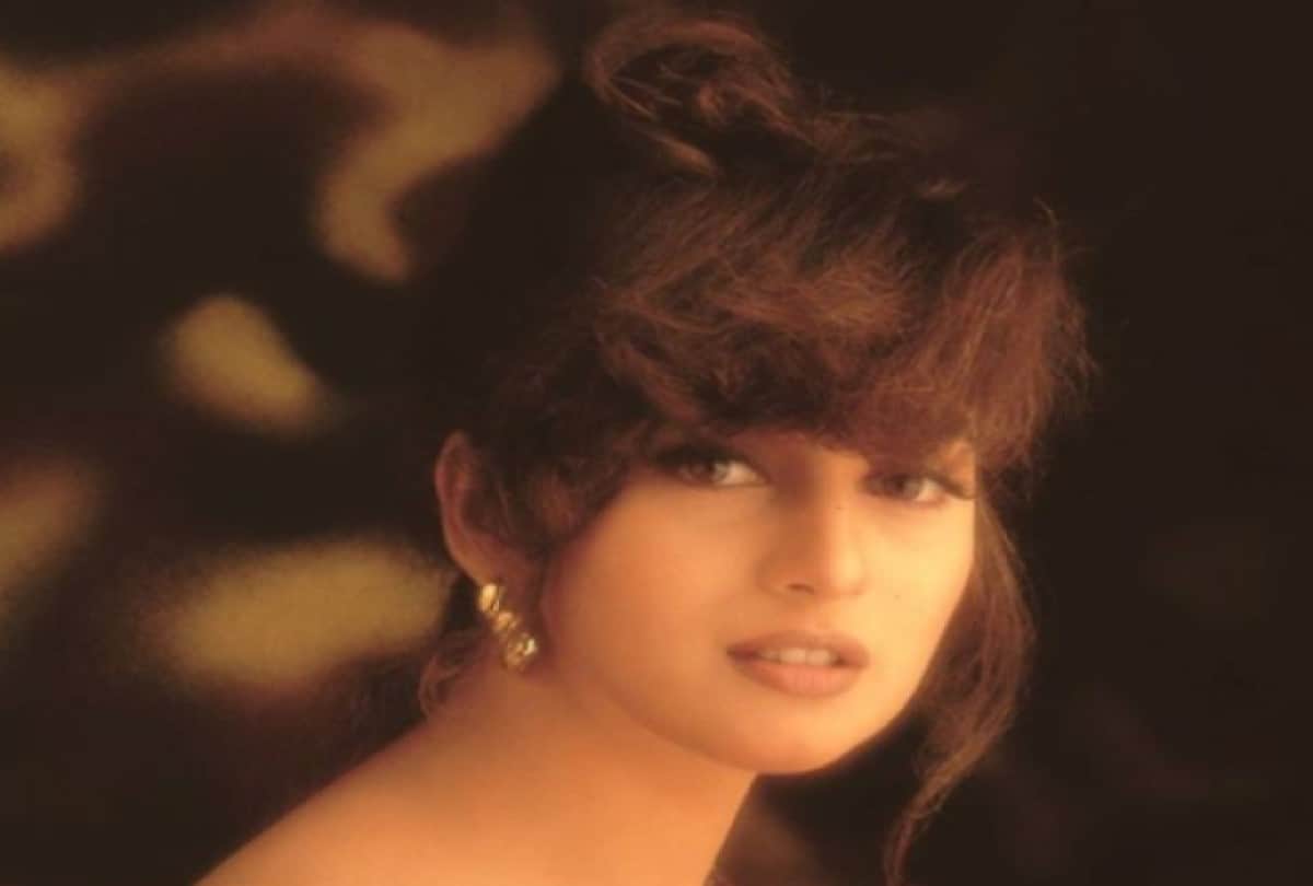 madhuri dixit juhi chawla to kajol these actresses share throwback photos