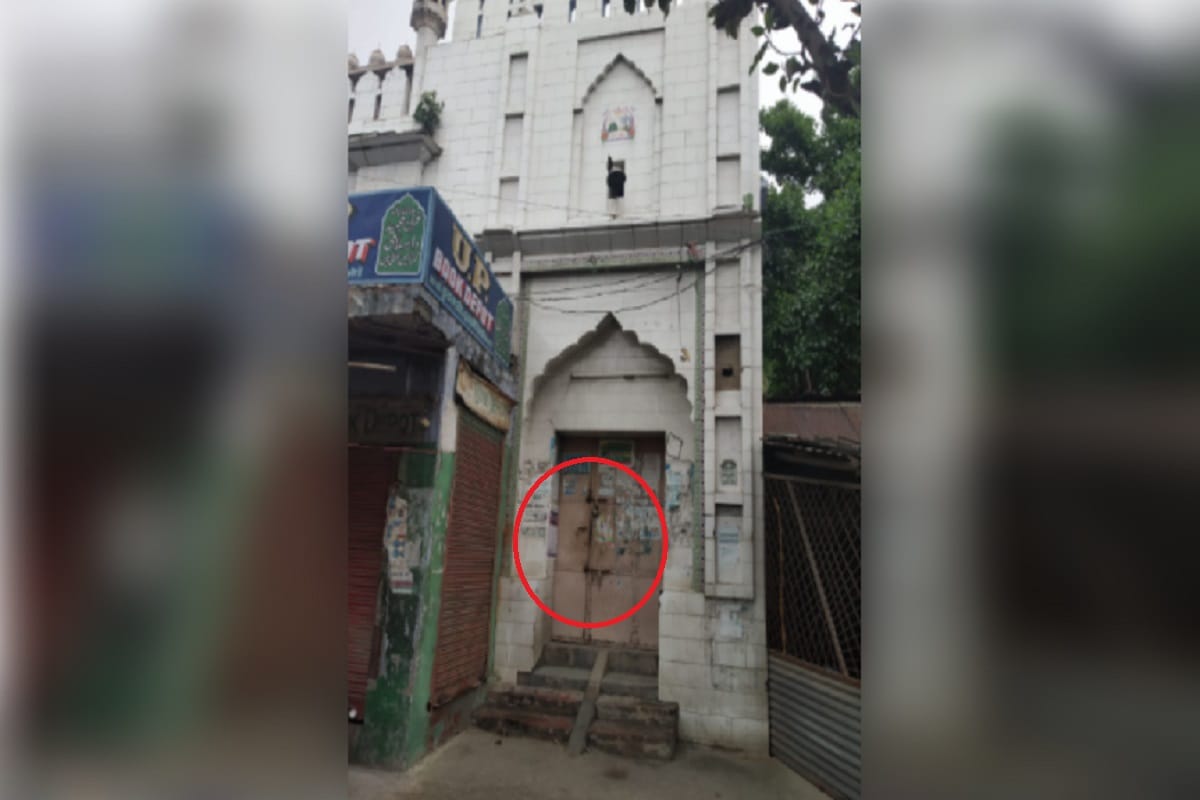 Lockdown Update News in Hindi, Mosques are closed in all districts of West Uttar Pradesh