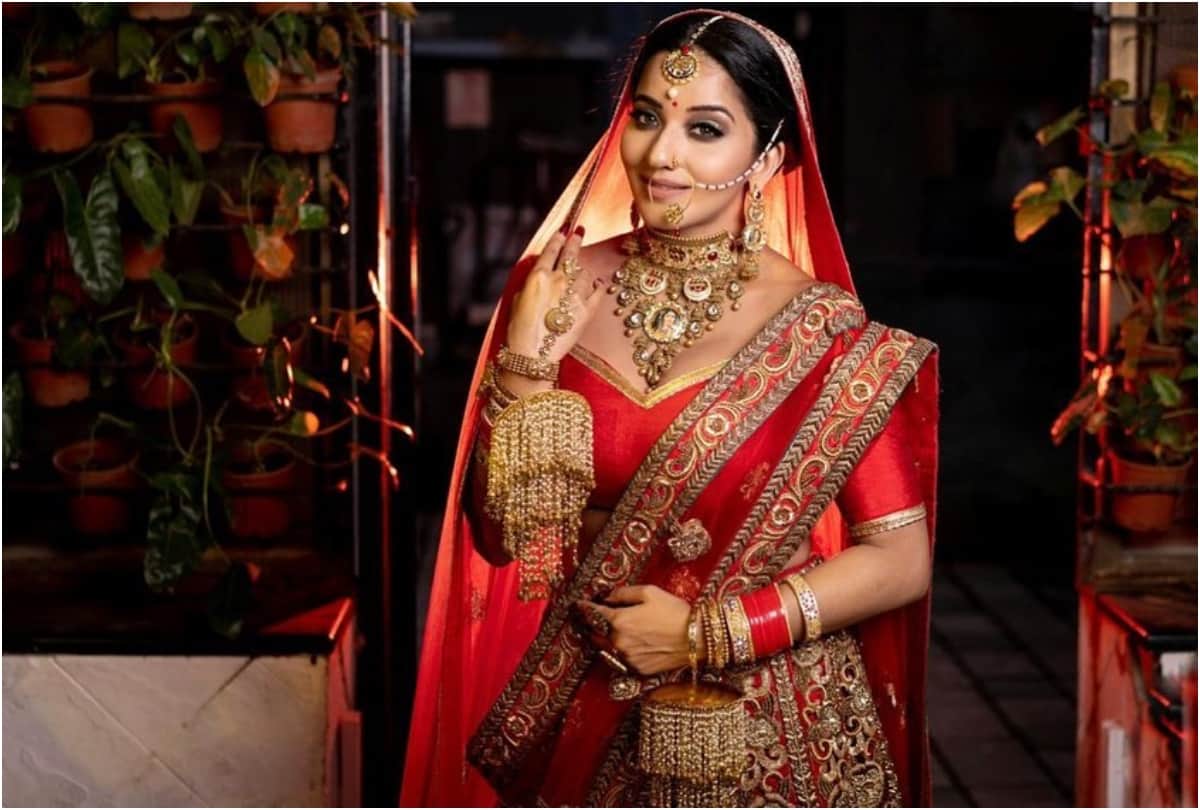 bhojpuri actress monalisa bridal photoshoot viral in lockdown