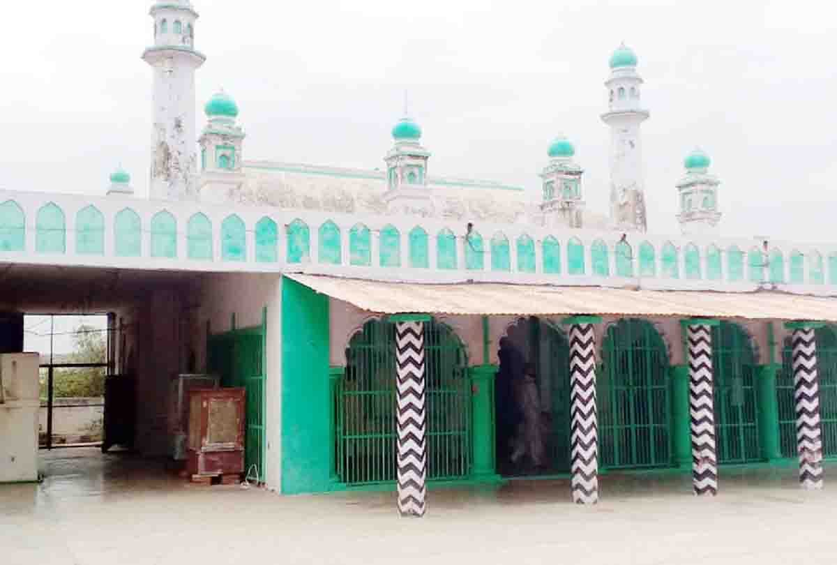 Report on 35 people who went for Namaz