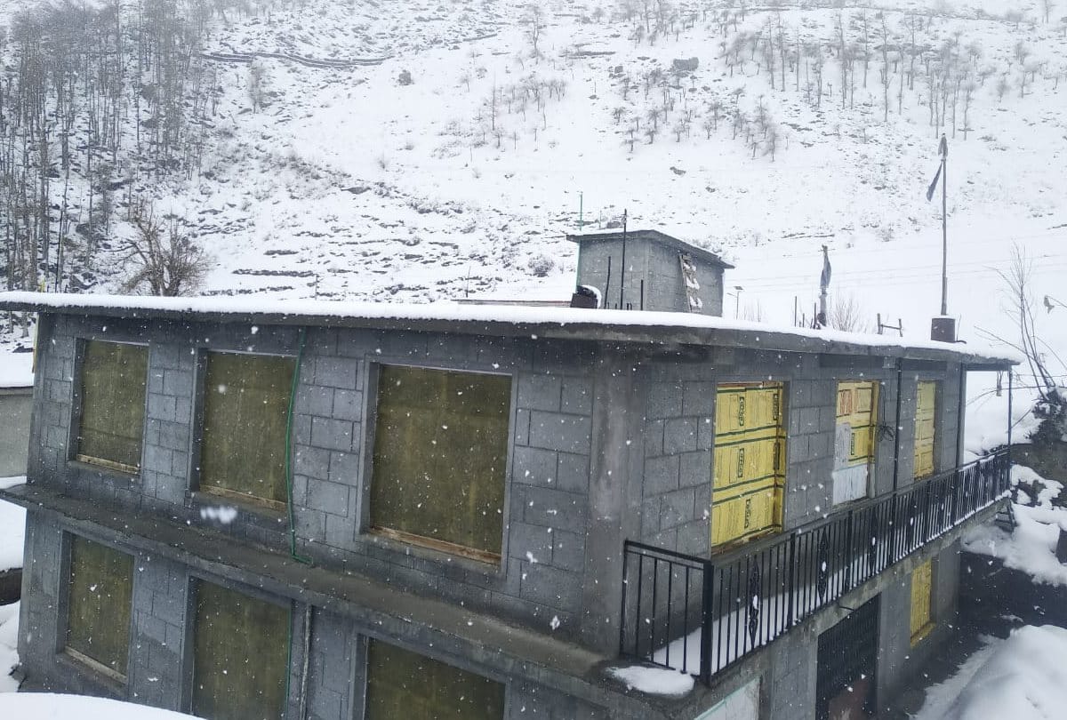 himachal pradesh fresh snowfall in kullu and manali
