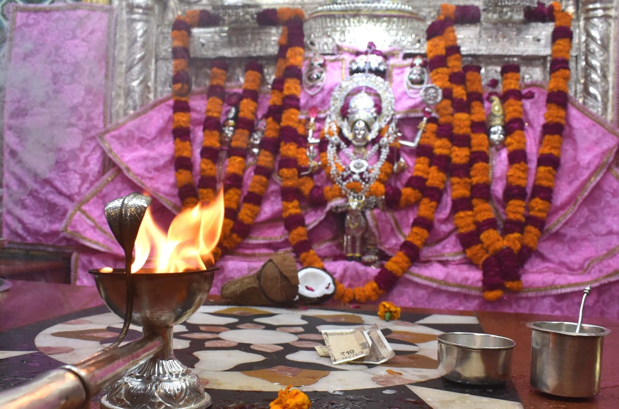 CoronaVirus: Rituals in the day, Ajan from rooftops to avoid nightfall