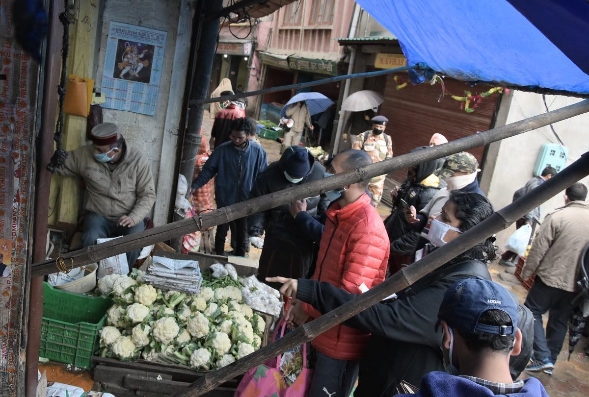 shimla lower bazar Sabji Mandi entry to vehicles from one side only