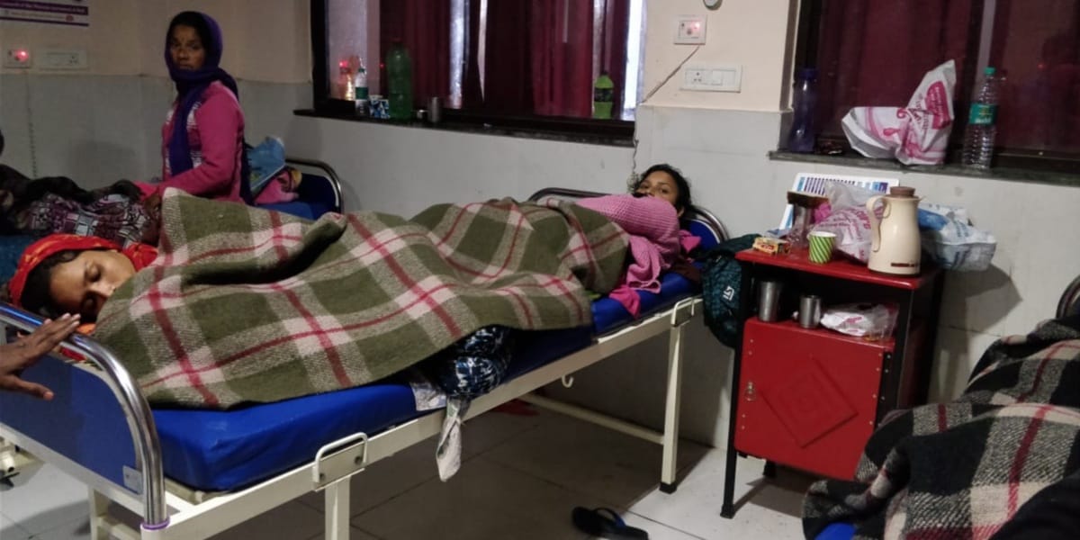 Uttarakhand Lockdown latest news: Social distancing is being razed in hospitals