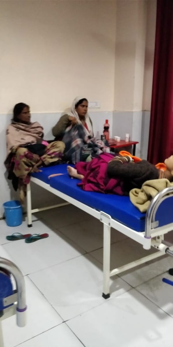 Uttarakhand Lockdown latest news: Social distancing is being razed in hospitals