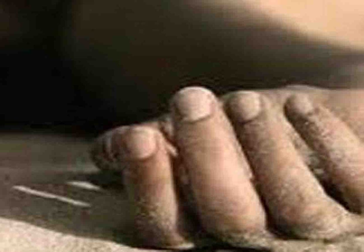 found dead body of a youth in hardoi