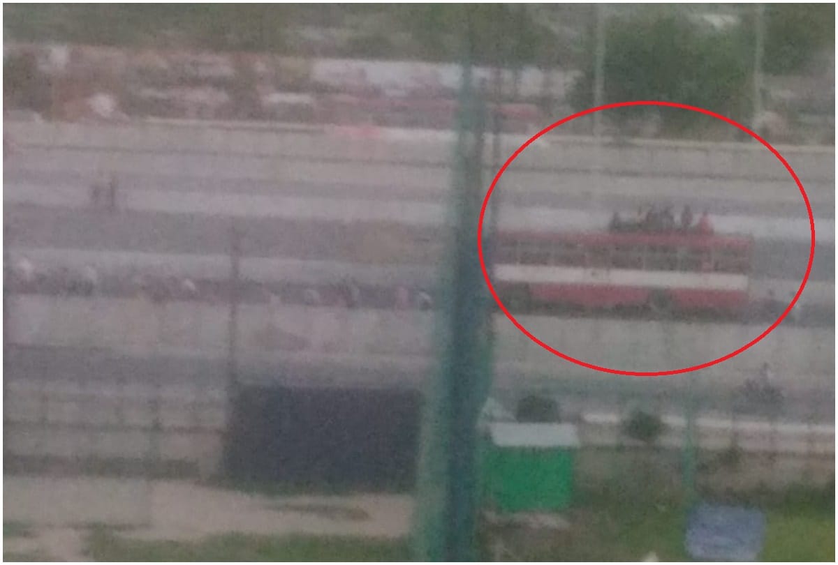 Anand Vihar Bus Stand News Delhi: migrantion in delhi ncr during lockdown