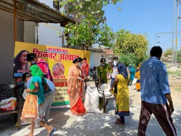 families suffering from hunger are waitin for the kinnar arena