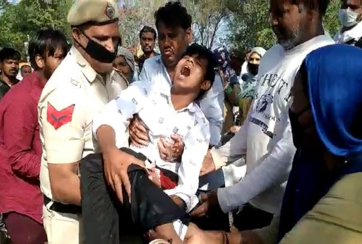 Coronavirus lockdown faridabad police beats boy on scooty for milk buying breaks leg