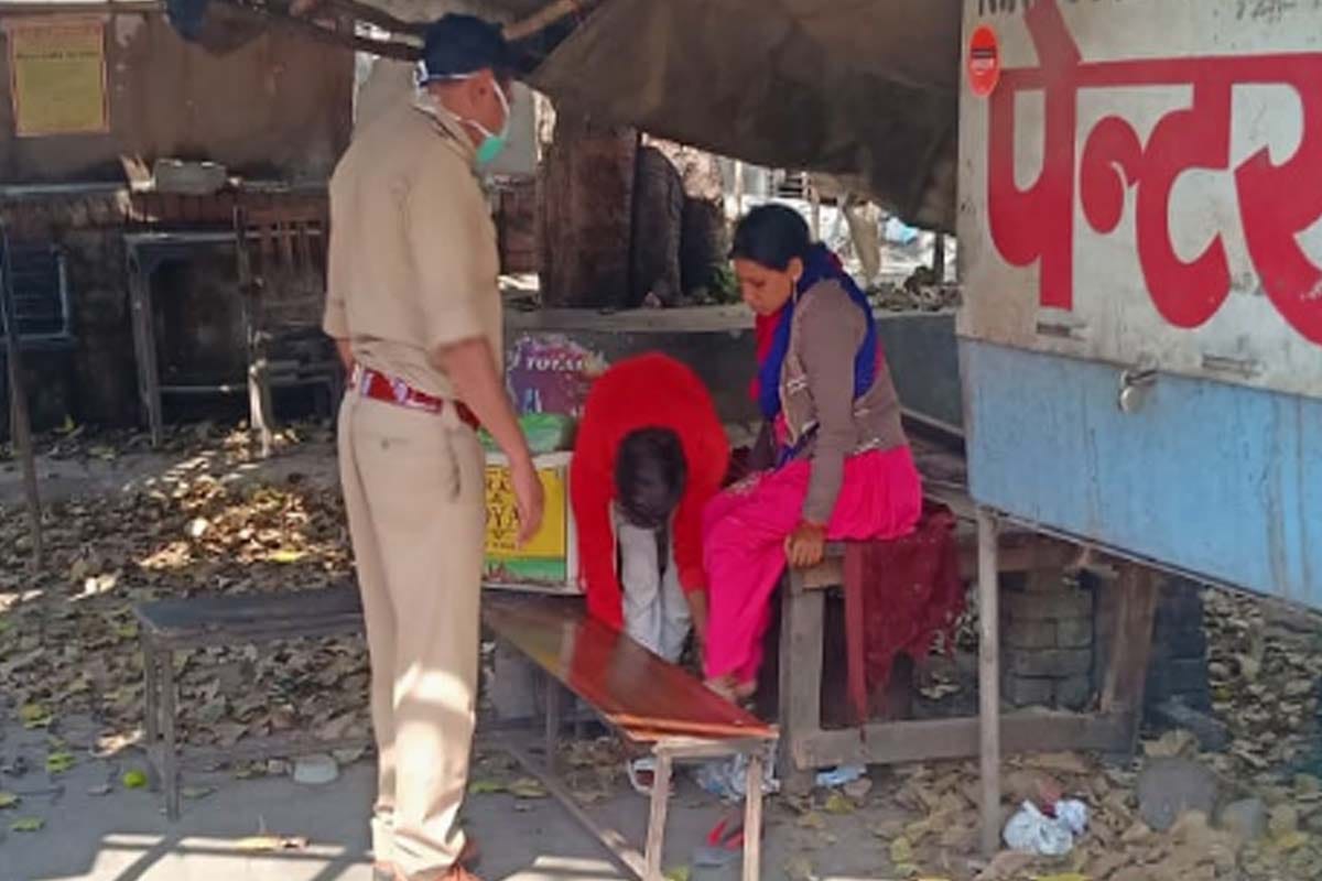 Meerut Lockdown update news hindi: Pregnant woman reached Meerut by walking from Saharanpur amid lockdown, got sick