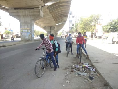 Traveling 1370 km in three days, 12 villagers reach Lalganj from Mirzapur from Pune, health test and investigation done in shelter home