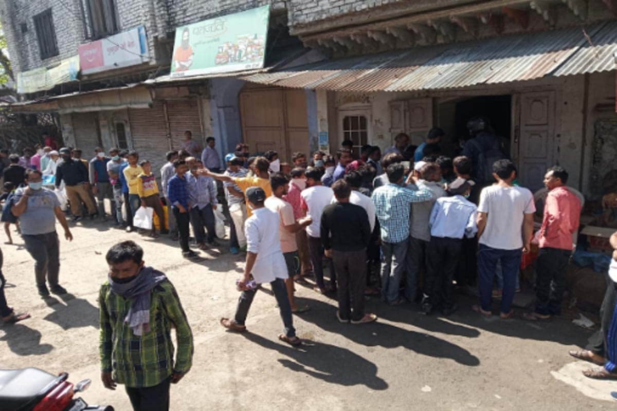 Lockdown Update News in Hindi: day four in western UP, home delivery plan fails on the firstDay