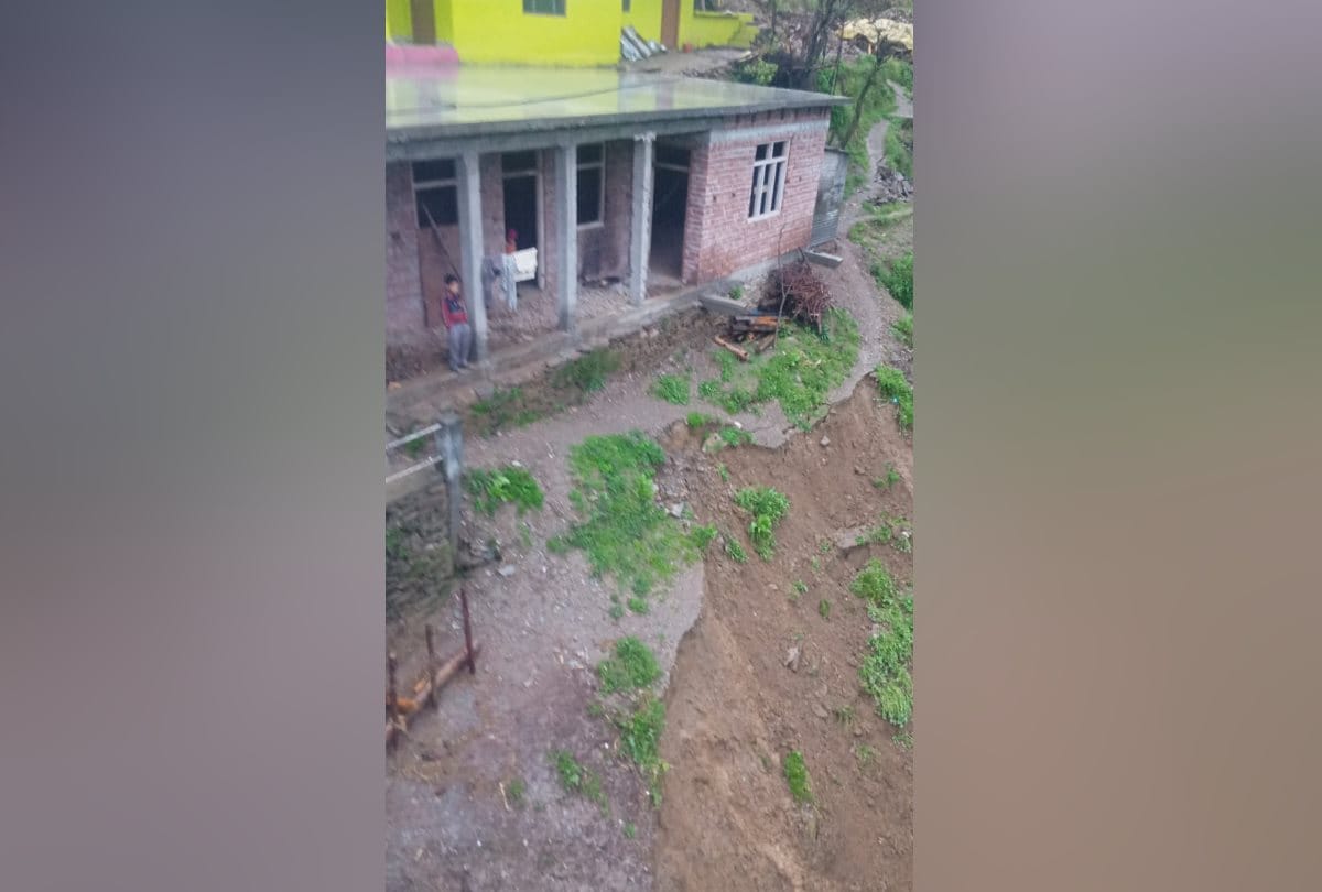 Two killed in Heavy rain and landslide in Kinnaur Chamba Himachal Pradesh