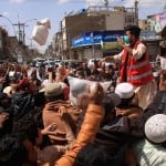 पाकिस्तान- कोरोना वायरस से हालात बहुत ज्यादा खराब हैं.