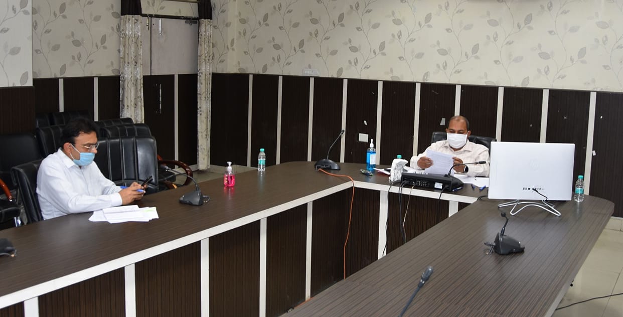 Nobody sleeps hungry : DG