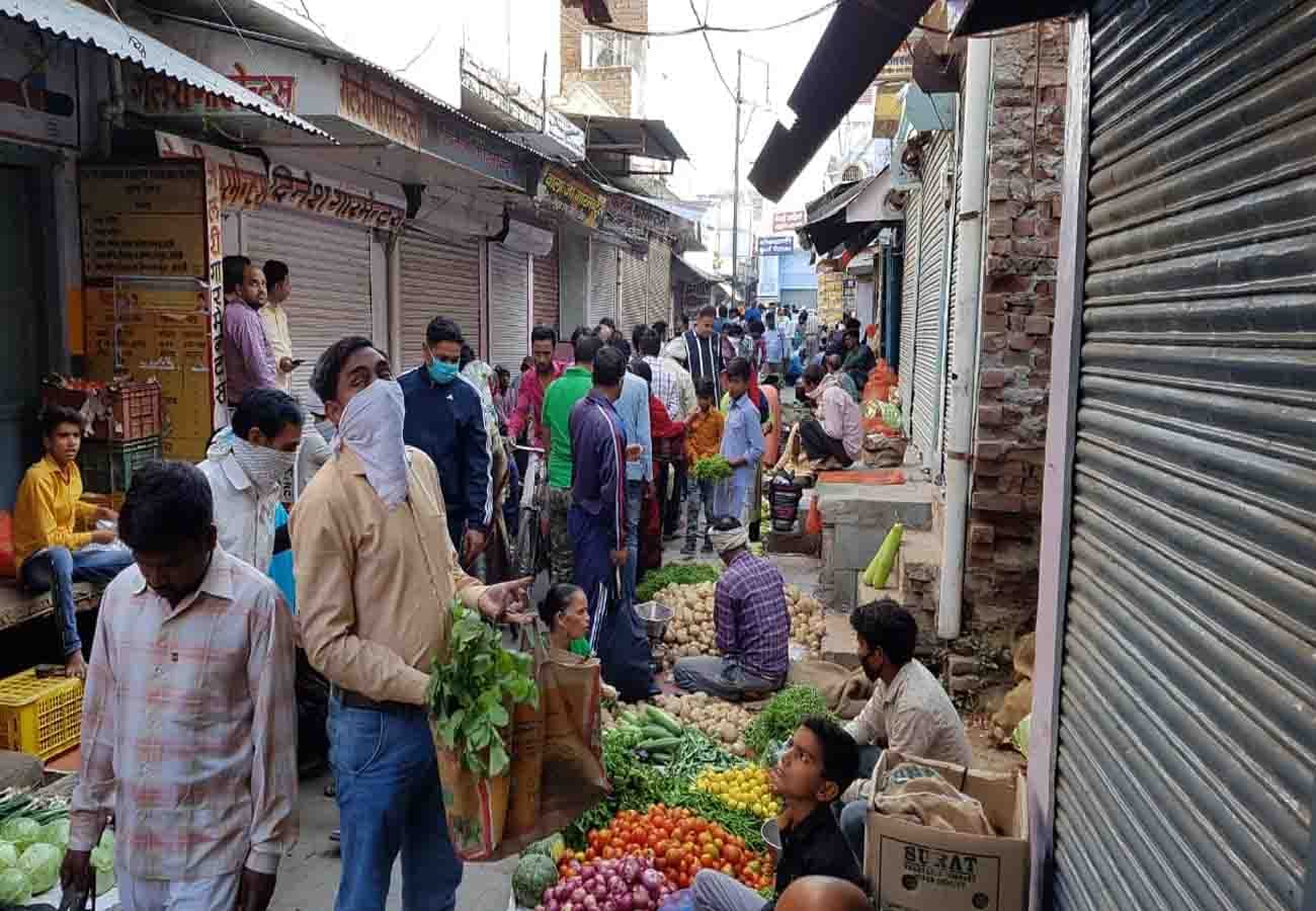 lockdown: Silence on the streets, see the condition of surrounding districts including Kanpur